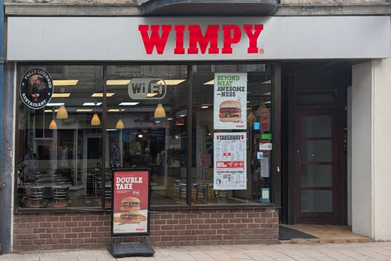 Wimpy restaurant in Swanage Dorset offering burger delivery